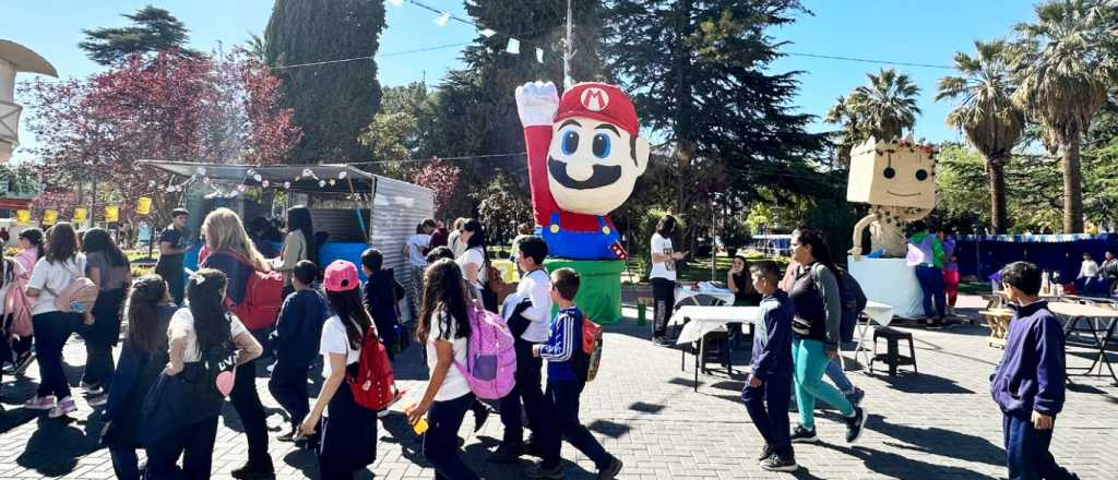 Maipú entregará certificación de manipulación de alimentos en los kioscos 2024 