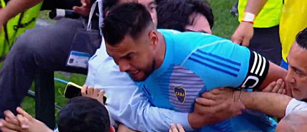 Escándalo en Boca: Romero casi a las piñas con un hincha tras caer con River