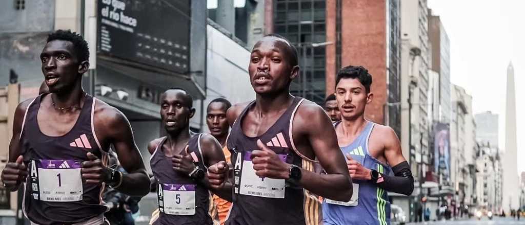 El mendocino Nacho Erario en el Top 10 de la maratón de Buenos Aires