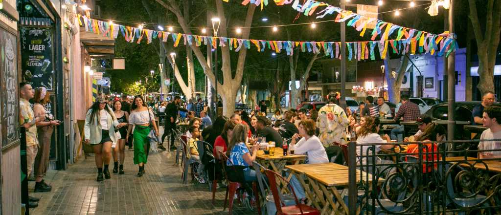 En Ciudad darán $100 mil millones en créditos para turismo y gastronomía