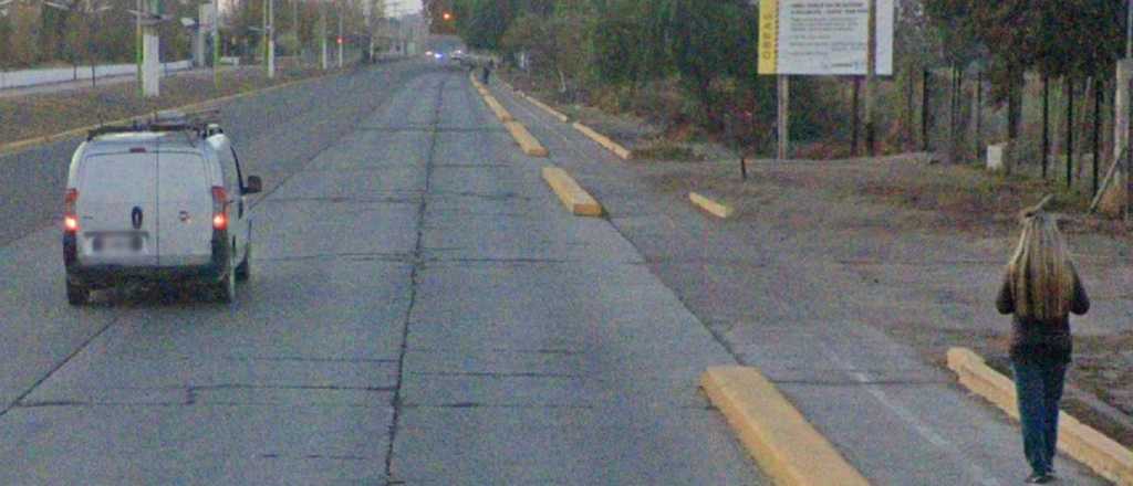 Una joven caminaba por la ciclovía de Junín y fue atropellada: está grave