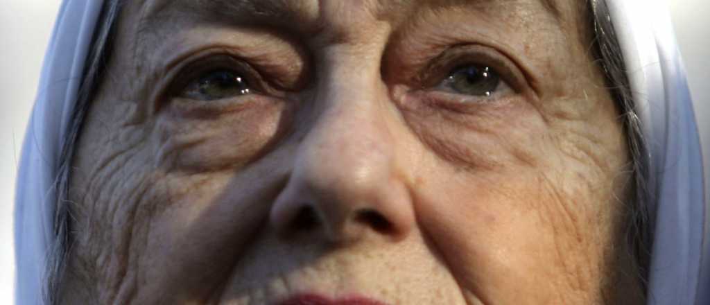 La esposa de Moreno será la guía de Bonafini en la visita al Papa