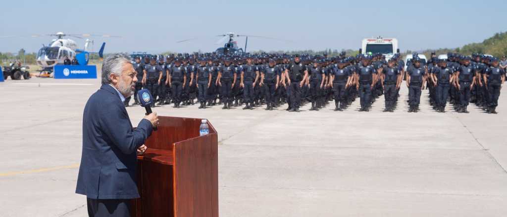 Mendoza incorporó más de 120 patrulleros y 240 policías