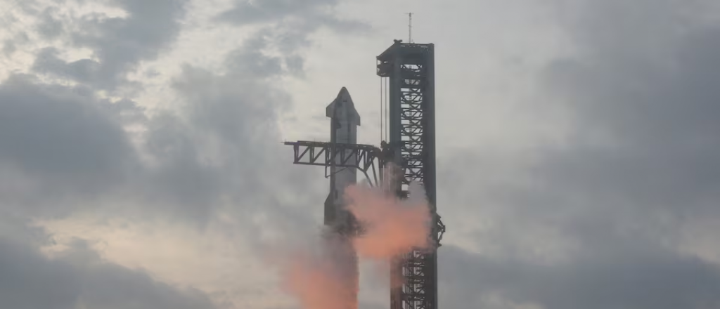 Hito en la historia aeroespacial: SpaceX captura un cohete en vuelo