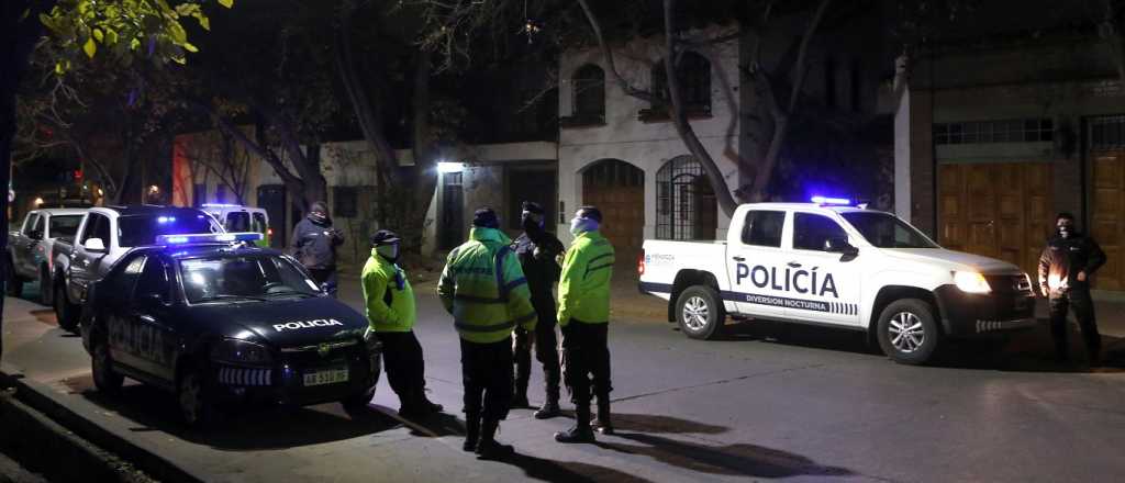 Manejaba borracho y chocó de atrás a un móvil policial