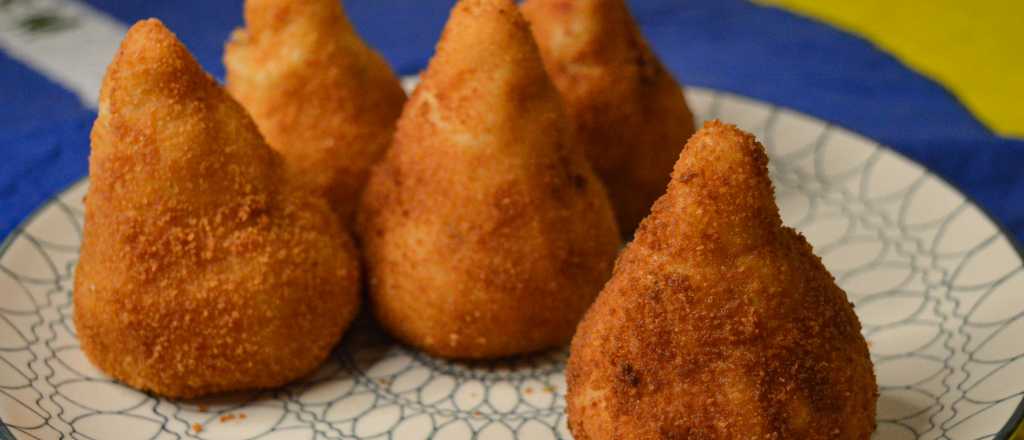 Cómo preparar coxinhas, el bocado tradicional brasileño