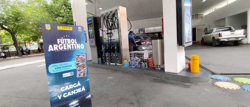 Descuentos en combustibles y nuevas figuritas de fútbol en YPF