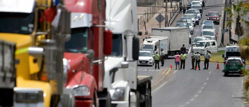 Transportistas mendocinos se quejan por la inseguridad que sufren en Chile