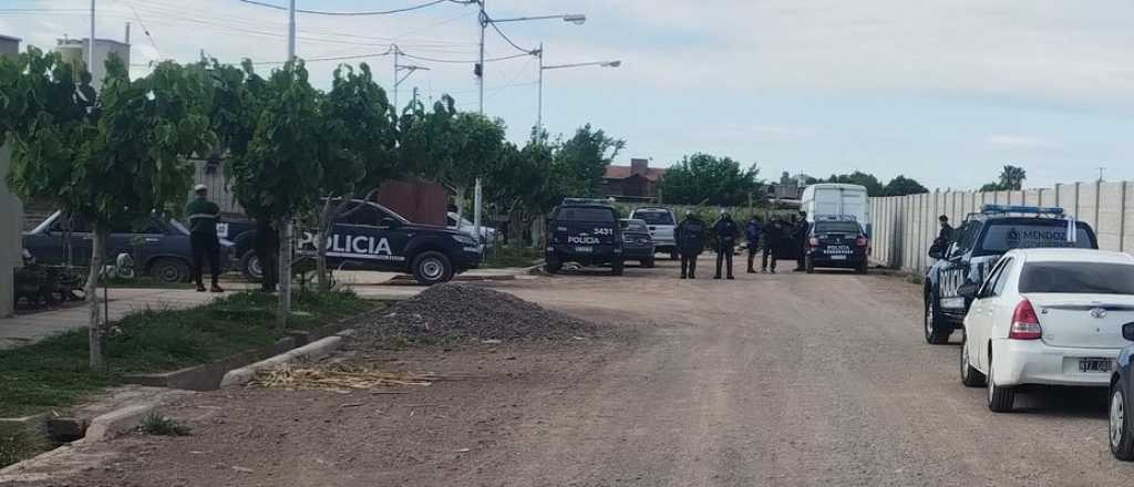 Cuatro detenidos y vehículos incautados en un megaoperativo en Mendoza