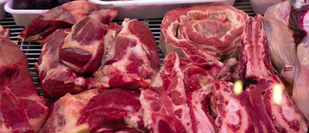 Robaron 80 kilos de carne, fiambres y vinos en San Rafael