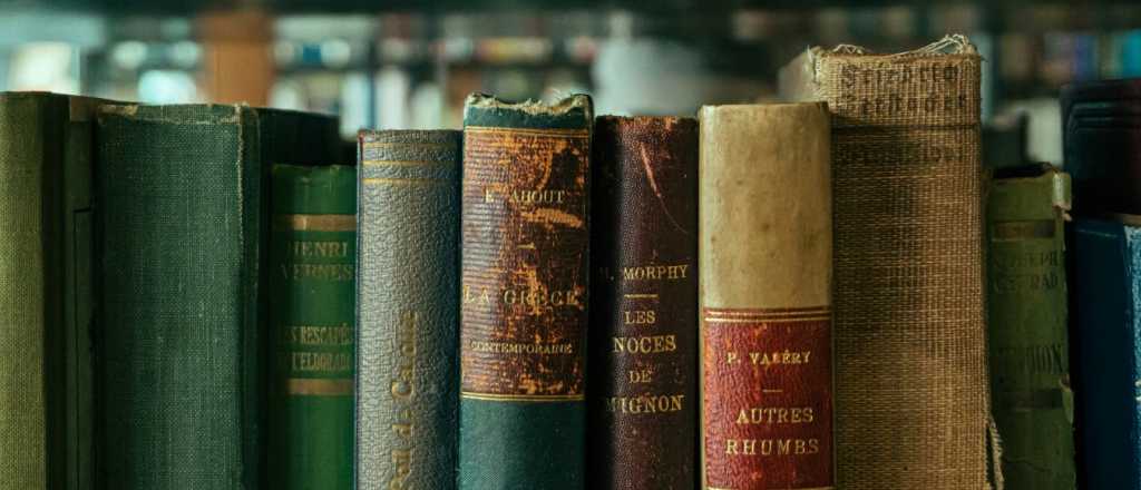 Cuatro consejos para guardar libros antiguos sin dañarlos