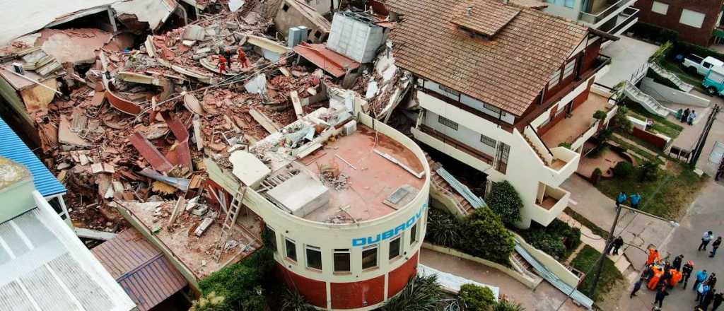 Detuvieron a tres albañiles y un capataz por el derrumbe del hotel en Villa Gesell