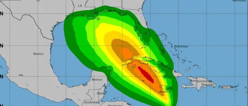 Alertan que la tormenta tropical Rafael puede convertirse en Huracán 