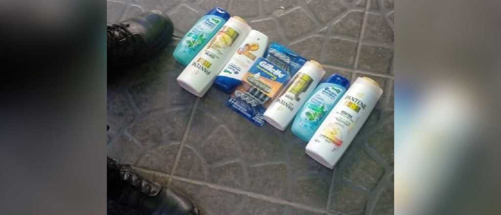 Tres mecheras robaron shampoo y repelente en el Tadicor de San Martín