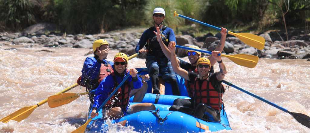 A puro rafting, la Generación Dorada celebra su legado en Mendoza 