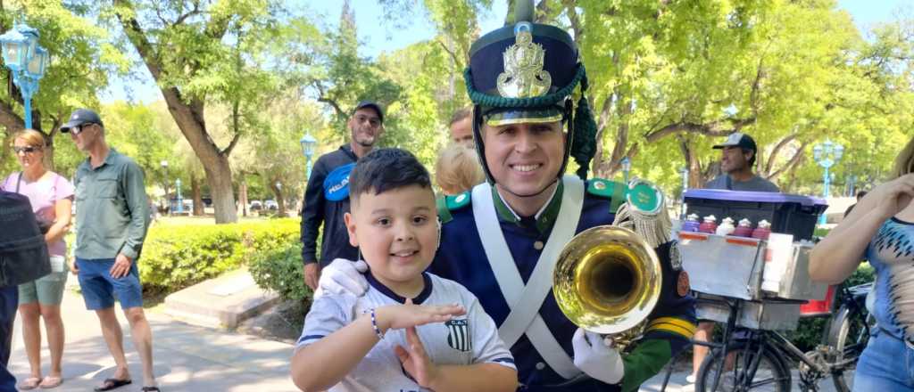 Video: el niño "Aguante Talleres" está en Mendoza 