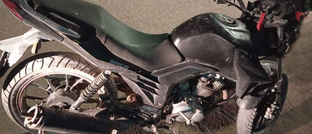 Persecusión a un menor que manejaba una moto robada en Guaymallén