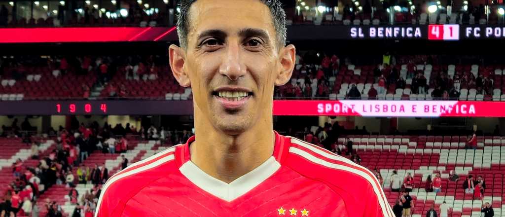 Videos: con doblete de Di María, Benfica goleó al Porto en el clásico