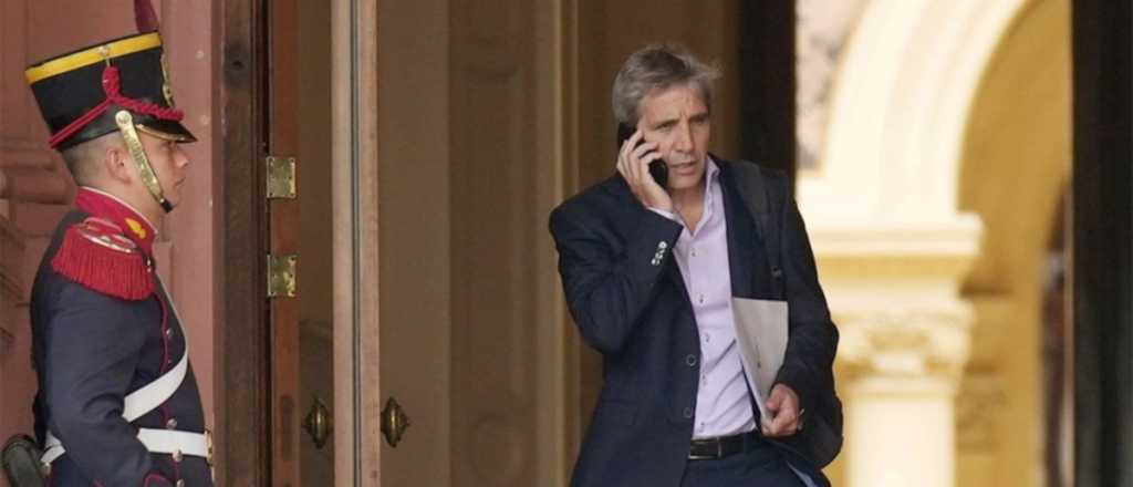 Caputo se quejó por pagar mucho por el servicio de telefonía celular