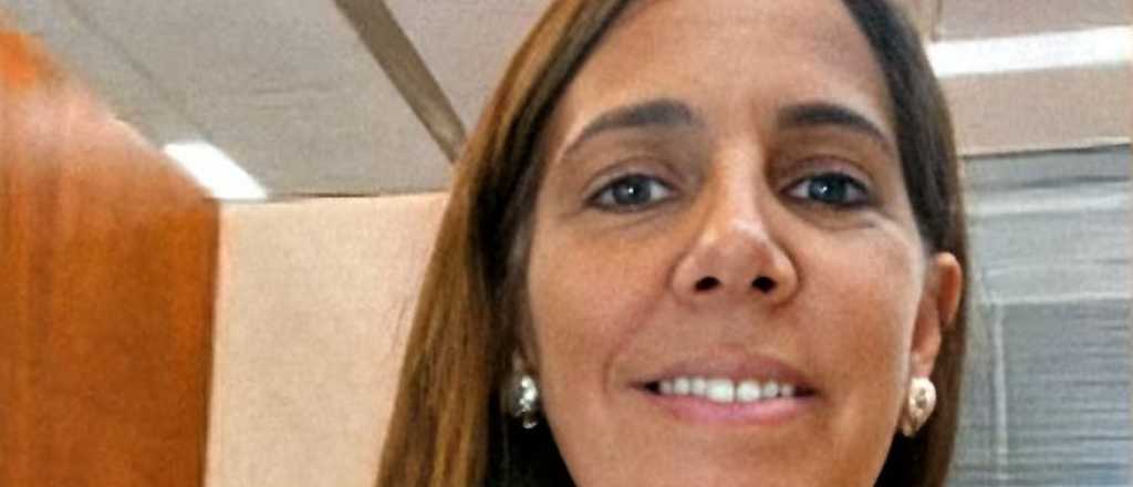 La nueva directora de Derechos Humanos tiene mensajes de apoyo a Videla