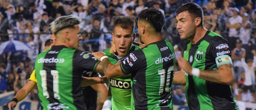 Nueva Chicago es el primer semifinalista del Reducido