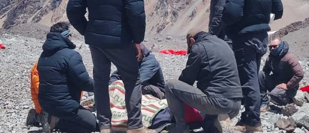 Primera evacuación de la temporada del cerro Aconcagua