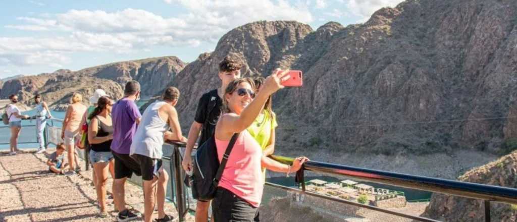 San Rafael explotó de turistas y la ocupación superó el 76%