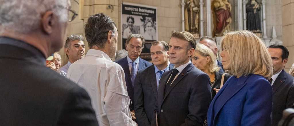 Macron visitó la iglesia donde Astiz conoció y marcó a las monjas francesas