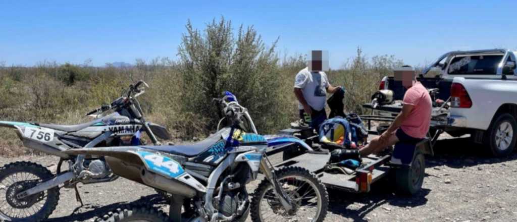 Padre e hijo salieron a andar en moto por Las Heras y debieron ser rescatados