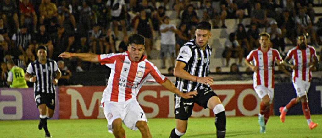 Gimnasia igualó con San Martín y está obligado a ganar en Tucumán