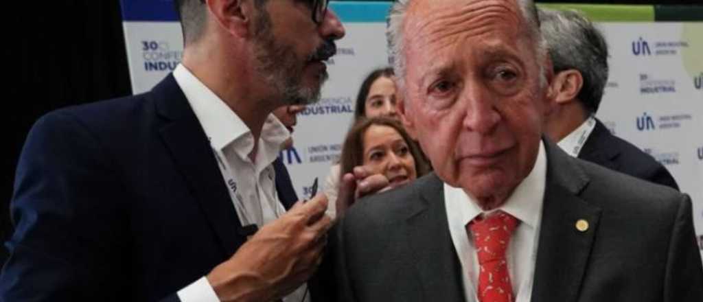 Enojo empresario con Milei y Caputo por faltar a la conferencia industrial 