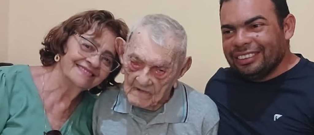 Es brasileño, tiene 112 años y es el hombre más longevo del mundo