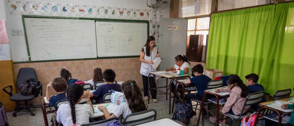 Incentivos y mejoras salariales: los cambios que se vienen para docentes