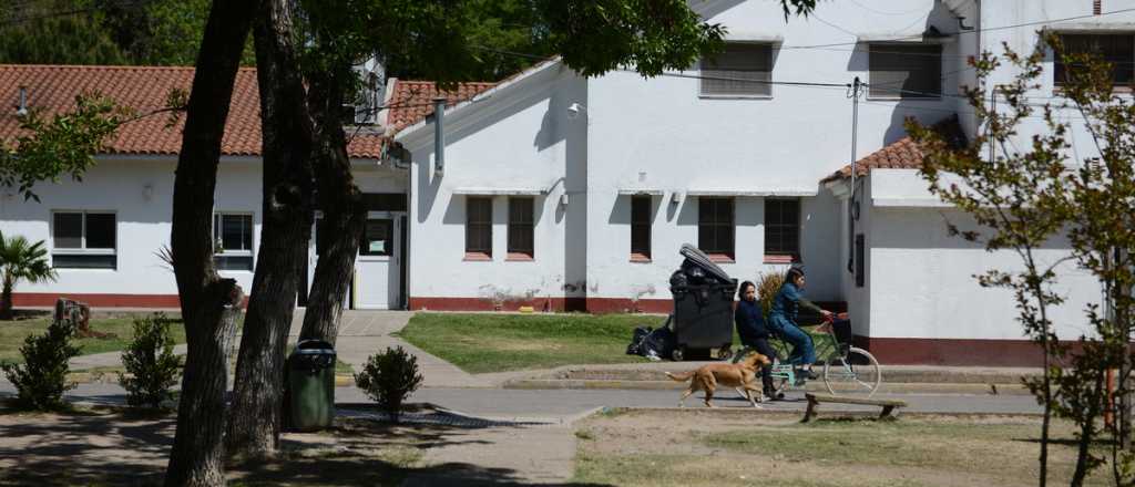 Una asociación de enfermos de Lepra se quedaba con casas de pacientes 