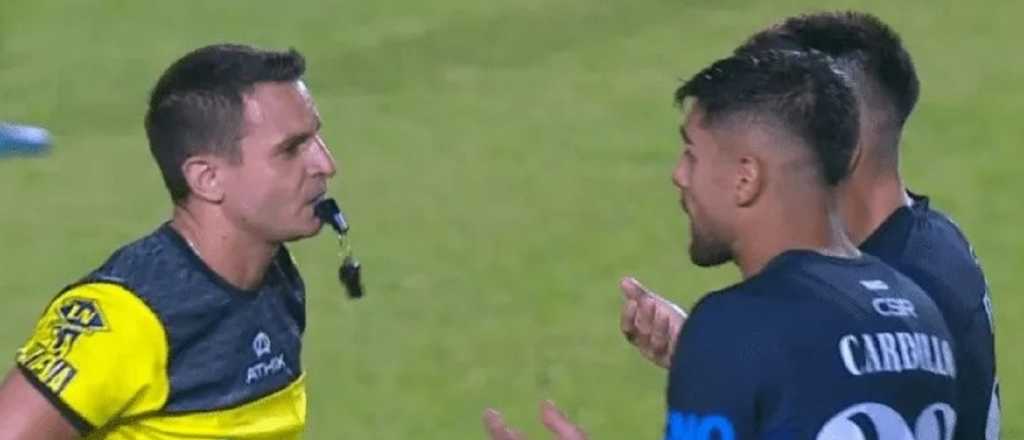 Video: así fue el polémico gol que le anularon a la Lepra ante Riestra 