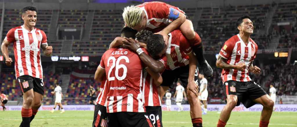 Estudiantes goleó a Vélez y se quedó con el Trofeo de Campeones