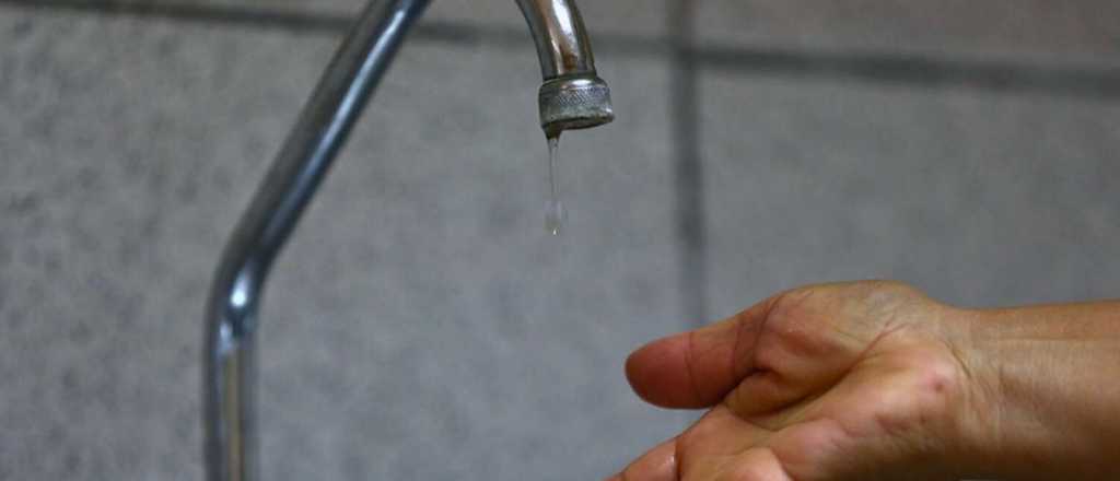 Se rompió un caño y no hay agua en algunas zonas de Luján