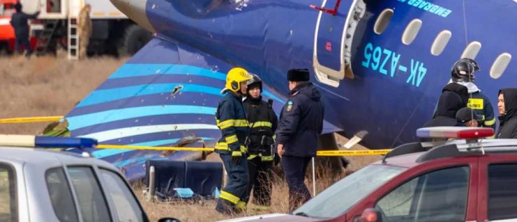 Hallaron las cajas negras del avión de Azerbaijan: ¿hubo un ataque ruso?