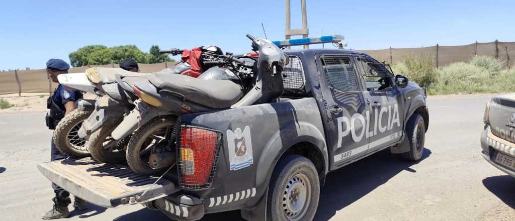 Detuvieron a un boliviano con un parque de motos robadas