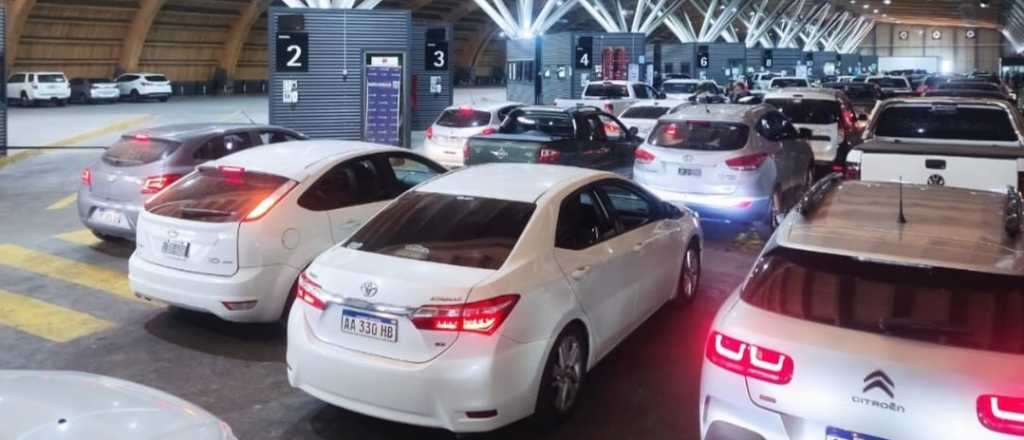 Demoras de 4 horas para cruzar a Chile