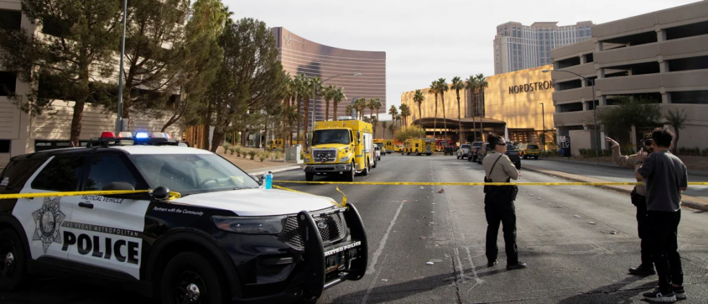 ¿Terrorismo? Explotó un Tesla Cybertruck en el hotel Trump en Las Vegas