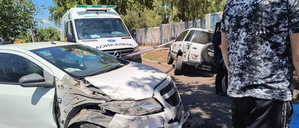 Una mujer murió tras chocar contra un vehículo estacionado en Godoy Cruz