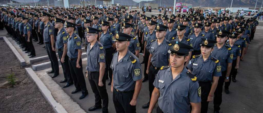 Se incorporaron más de 250 nuevos penitenciarios en Mendoza