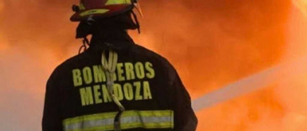 Se incendió una carnicería en Ciudad y sufrió pérdidas totales