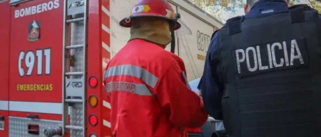 Un hombre quemó la casa de su ex pareja con ella y su hijo adentro