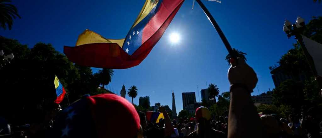 Venezuela también cerró la frontera con Brasil