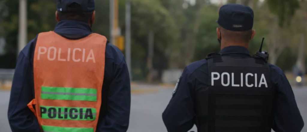 En plena tarde y a mano armada, robaron una verdulería en Las Heras