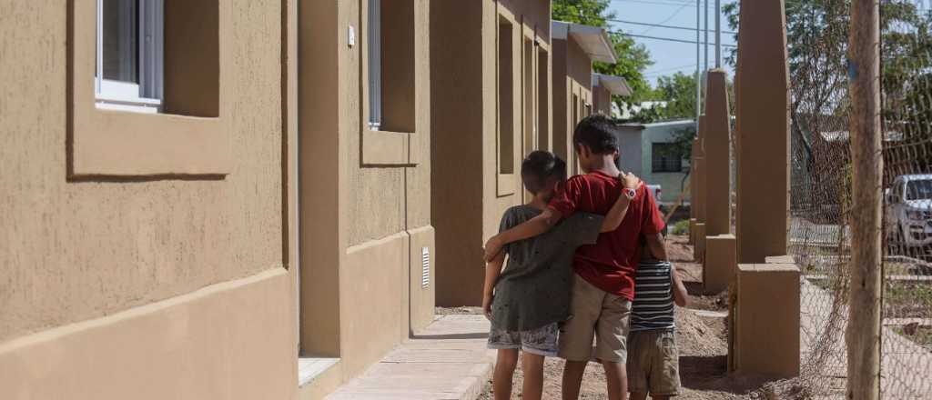 Mendoza terminará 144 casas que Nación dejó sin finalizar en Tunuyán