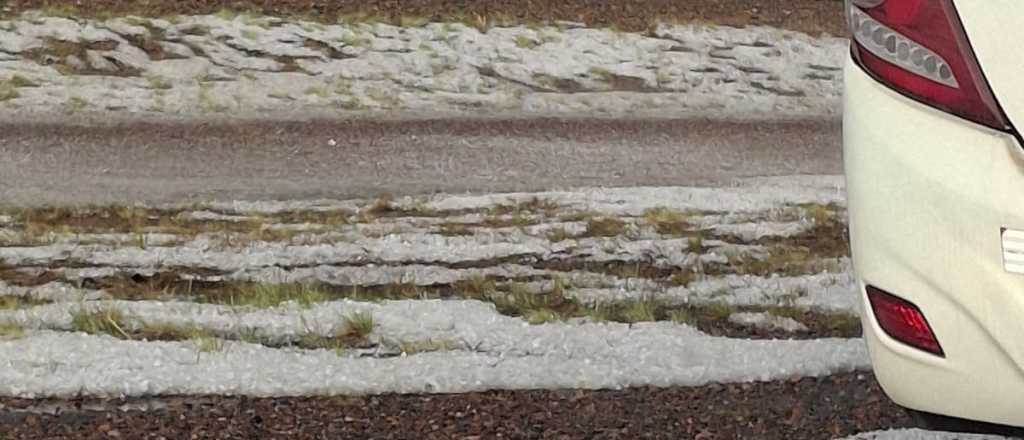 Videos: cayó granizo en Luján y Santa Rosa