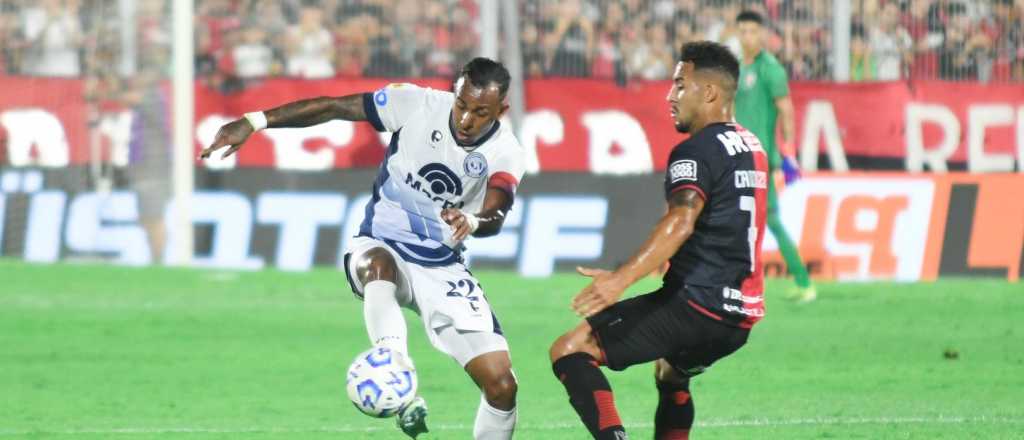 La Lepra arrancó con todo y venció a Newell's en Rosario